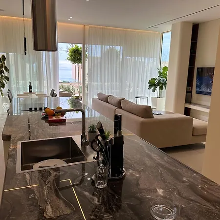 ヴィラ Elodie, Coast, *